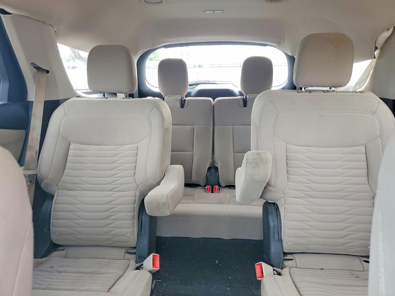 2021 FORD EXPLORER XLT photo 19
