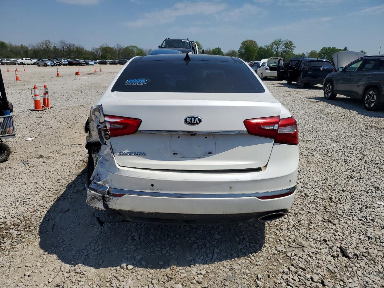 2016 KIA CADENZA LUXURY photo 16