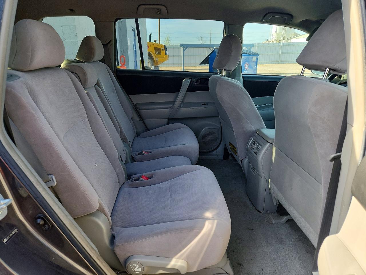 2008 TOYOTA HIGHLANDER BASE photo 28