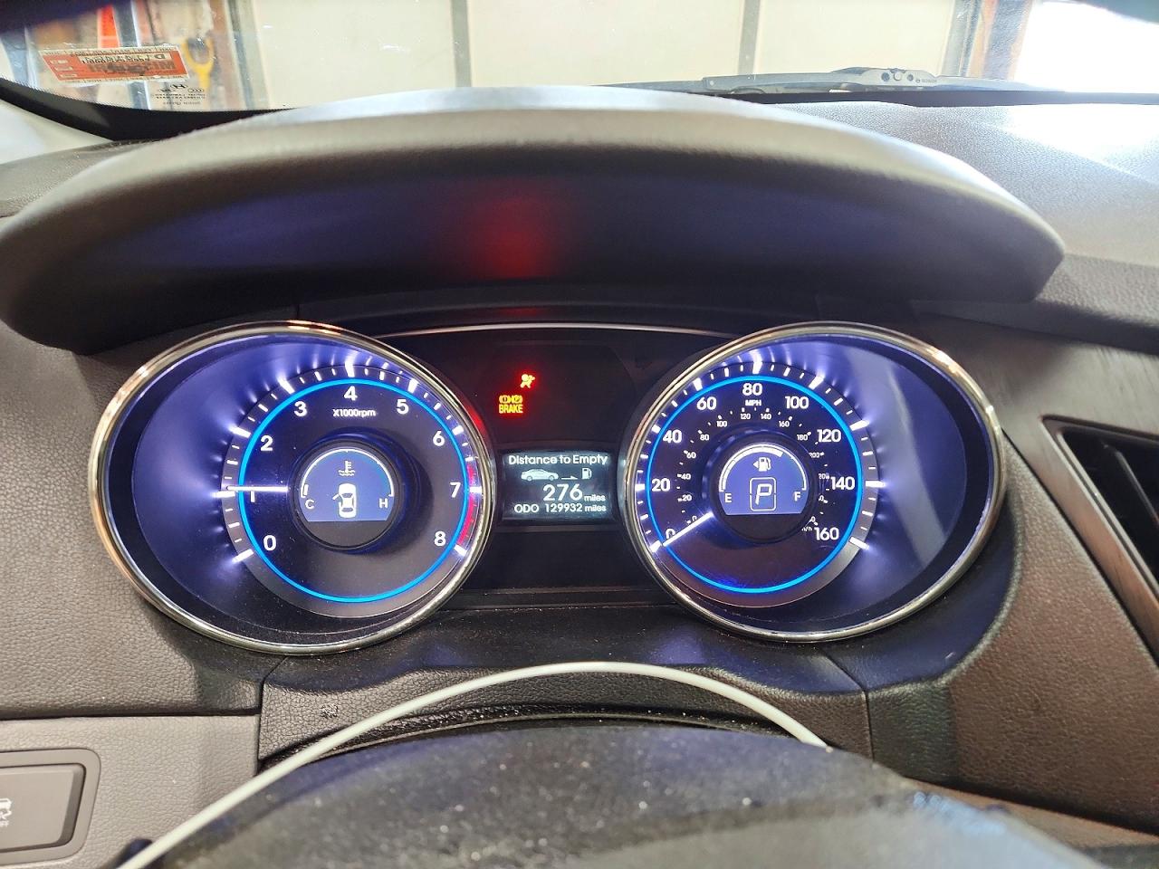 2012 HYUNDAI SONATA GLS photo 25