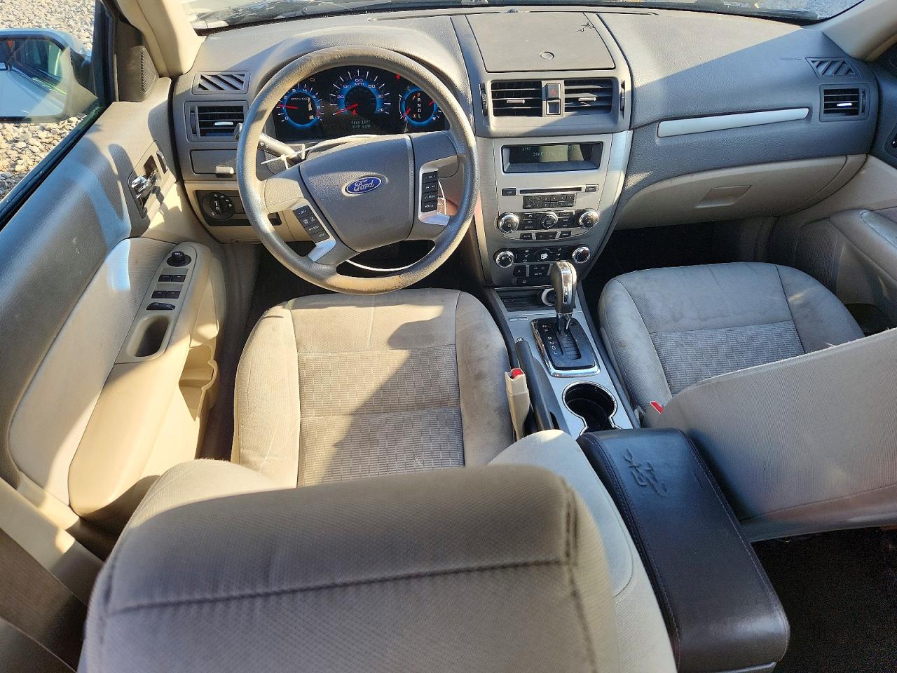 2012 FORD FUSION SE photo 15