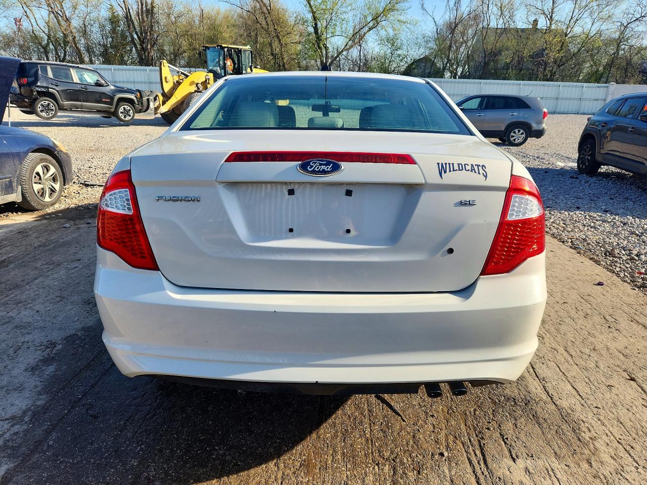 2012 FORD FUSION SE photo 11