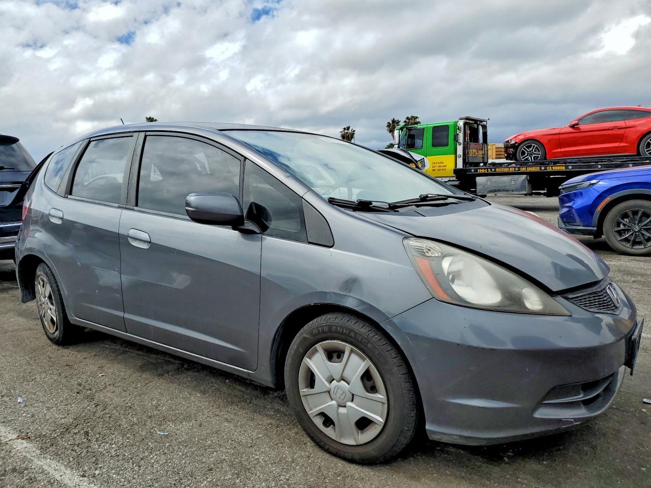 2013 HONDA FIT photo 4