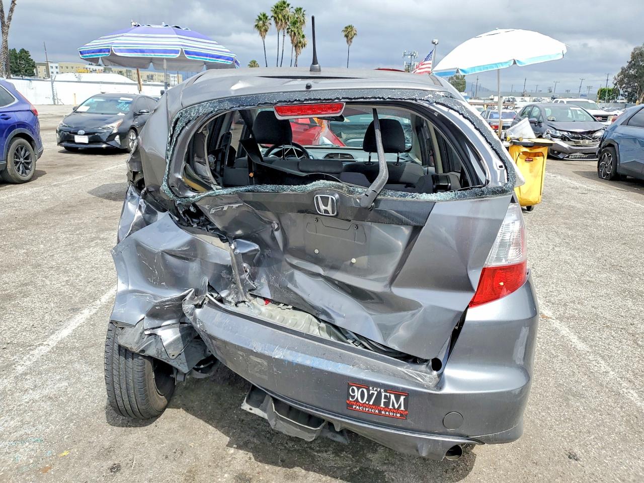 2013 HONDA FIT photo 6