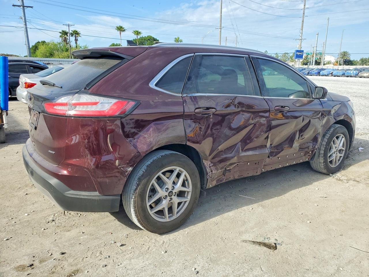 2024 FORD EDGE SEL photo 3