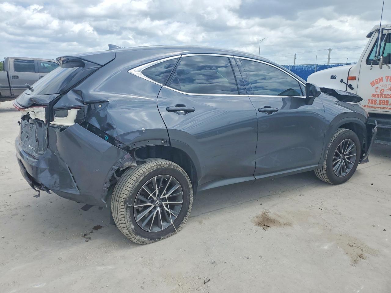 2023 LEXUS NX 250 photo 5