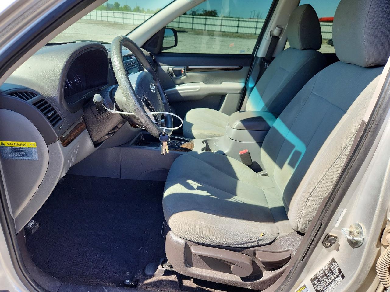 2011 HYUNDAI SANTA FE GLS photo 13