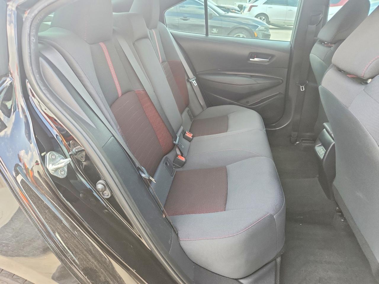 2023 TOYOTA COROLLA SE photo 10