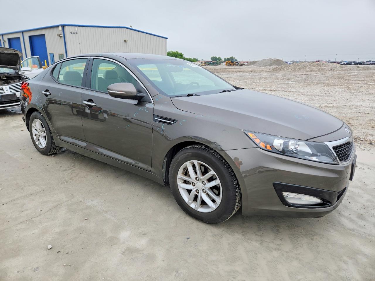 2013 KIA OPTIMA LX photo 4