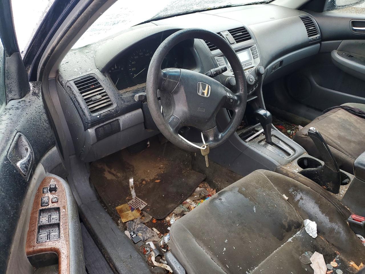 2006 HONDA ACCORD LX photo 15