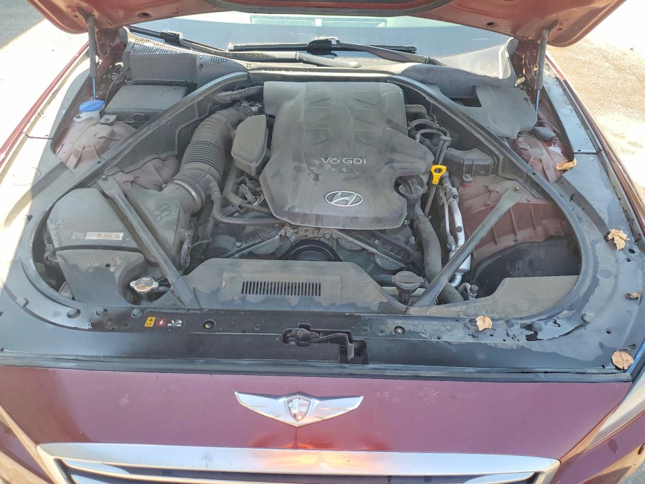2015 HYUNDAI GENESIS 3.8L photo 21