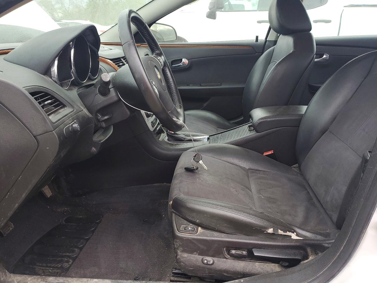 2011 CHEVROLET MALIBU 2LT photo 13