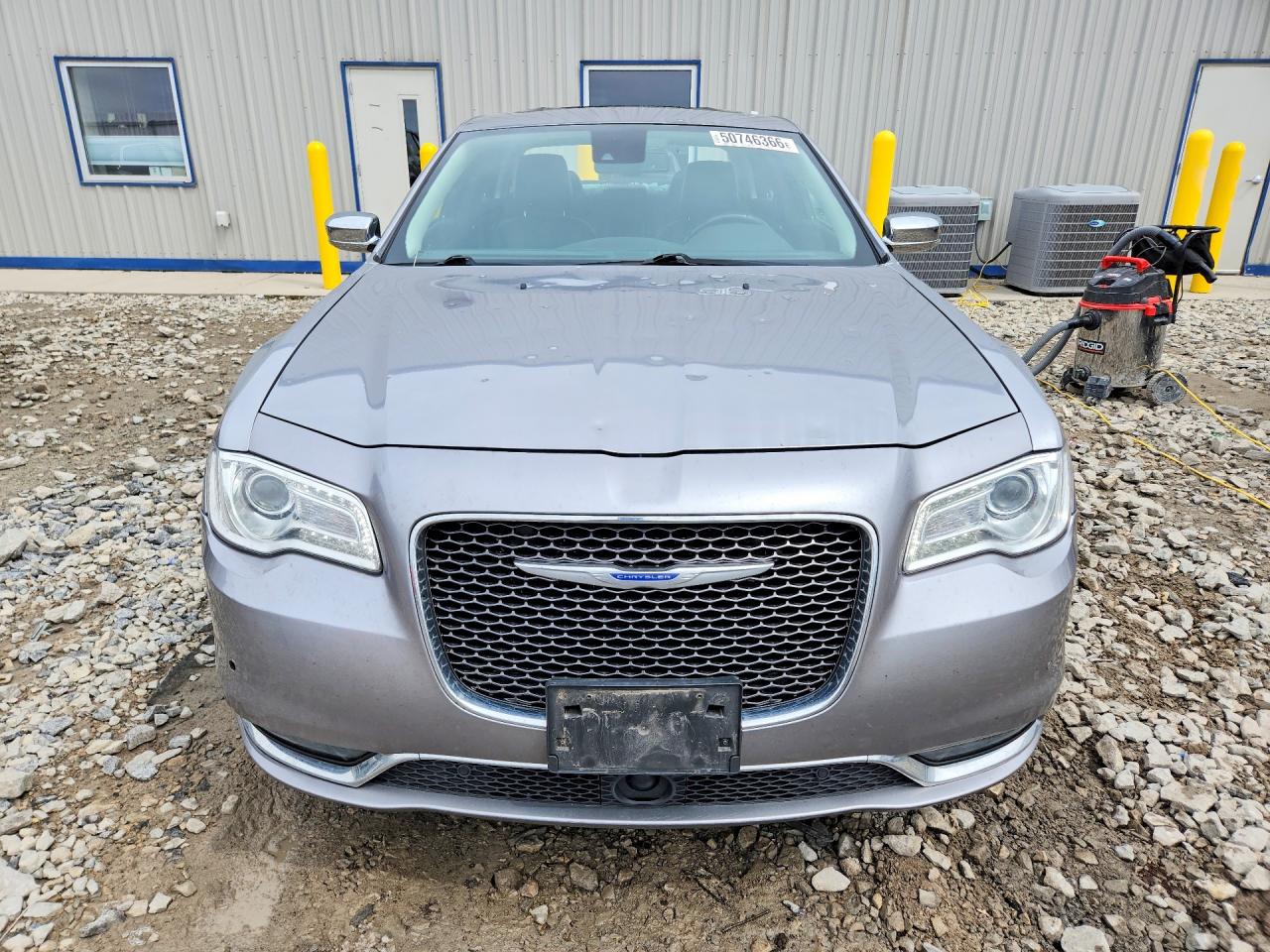 2018 CHRYSLER 300 LIMITED photo 13