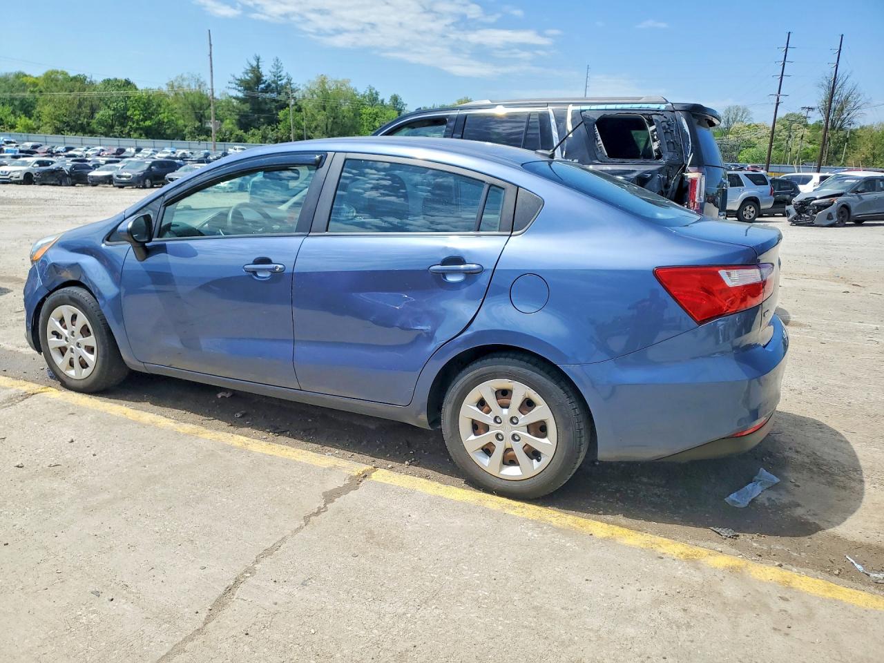 2016 KIA RIO LX photo 4
