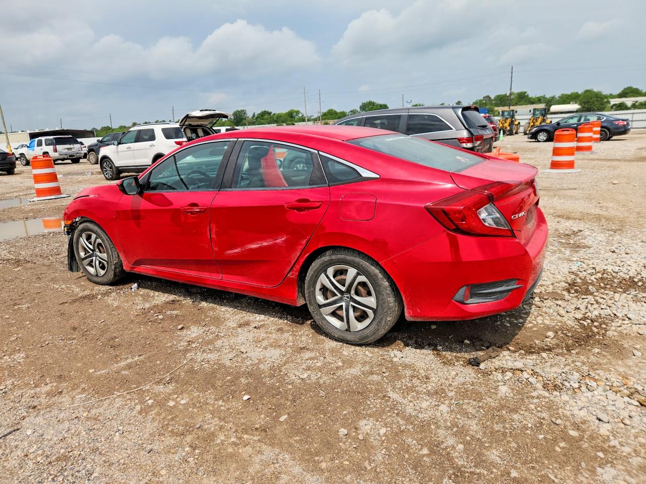 2017 HONDA CIVIC LX photo 4