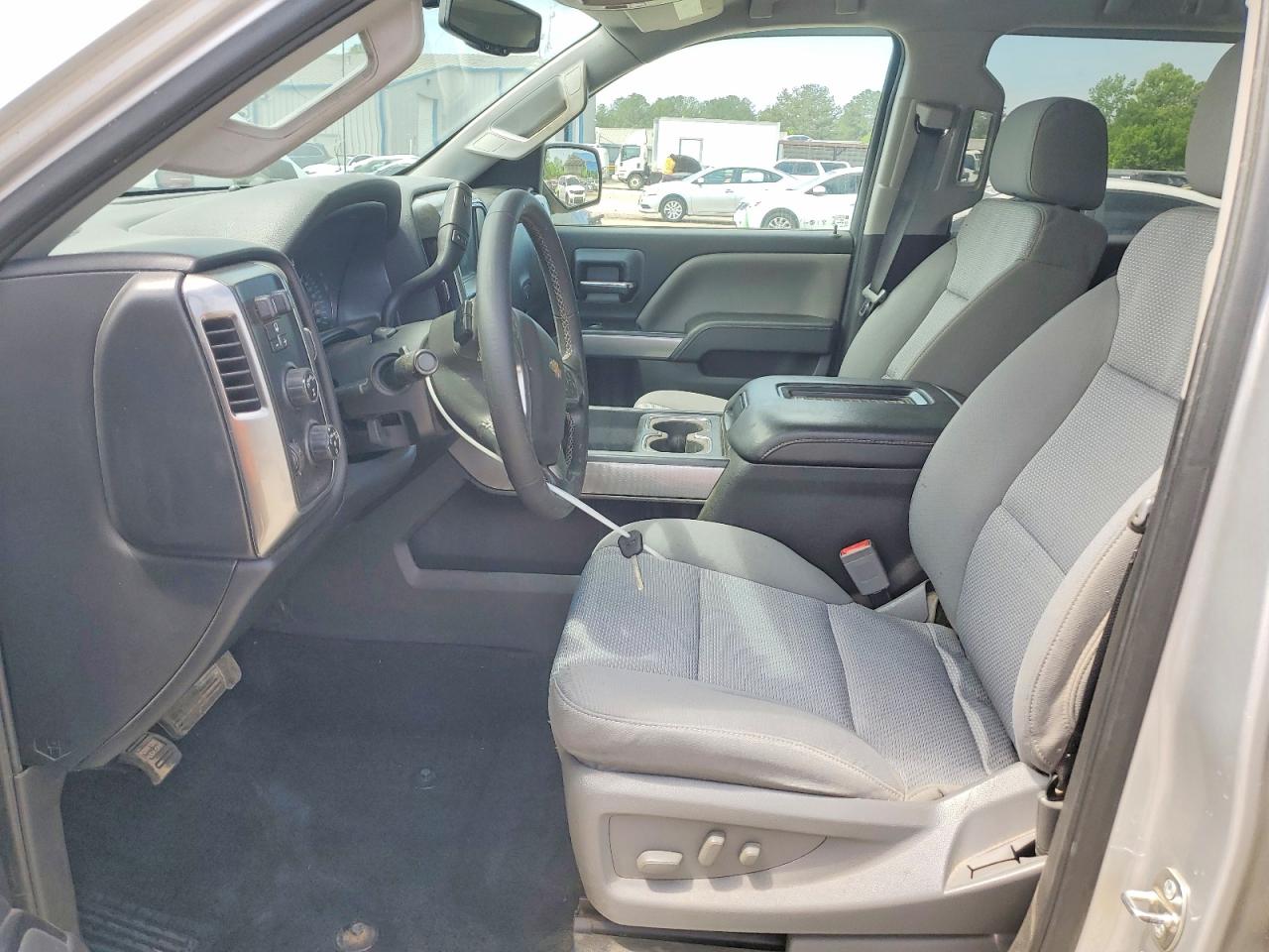 2018 CHEVROLET SILVERADO K1500 LT photo 19