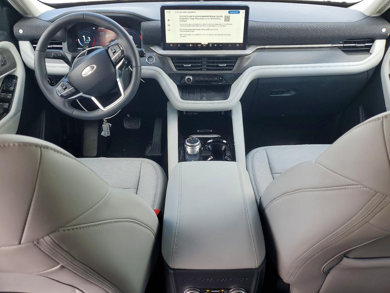 2025 FORD EXPLORER PLATINUM photo 22