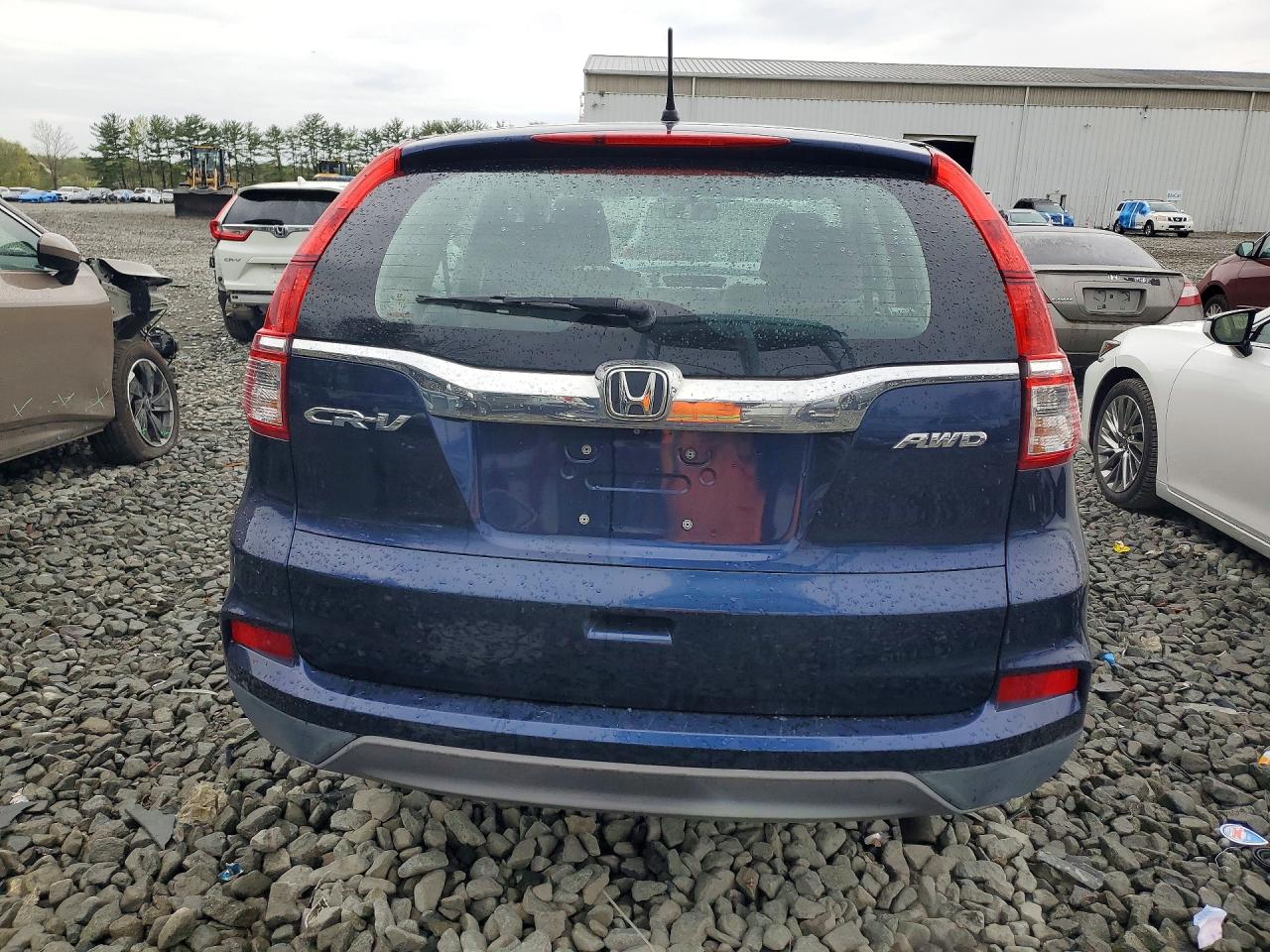 2015 HONDA CR-V LX photo 16