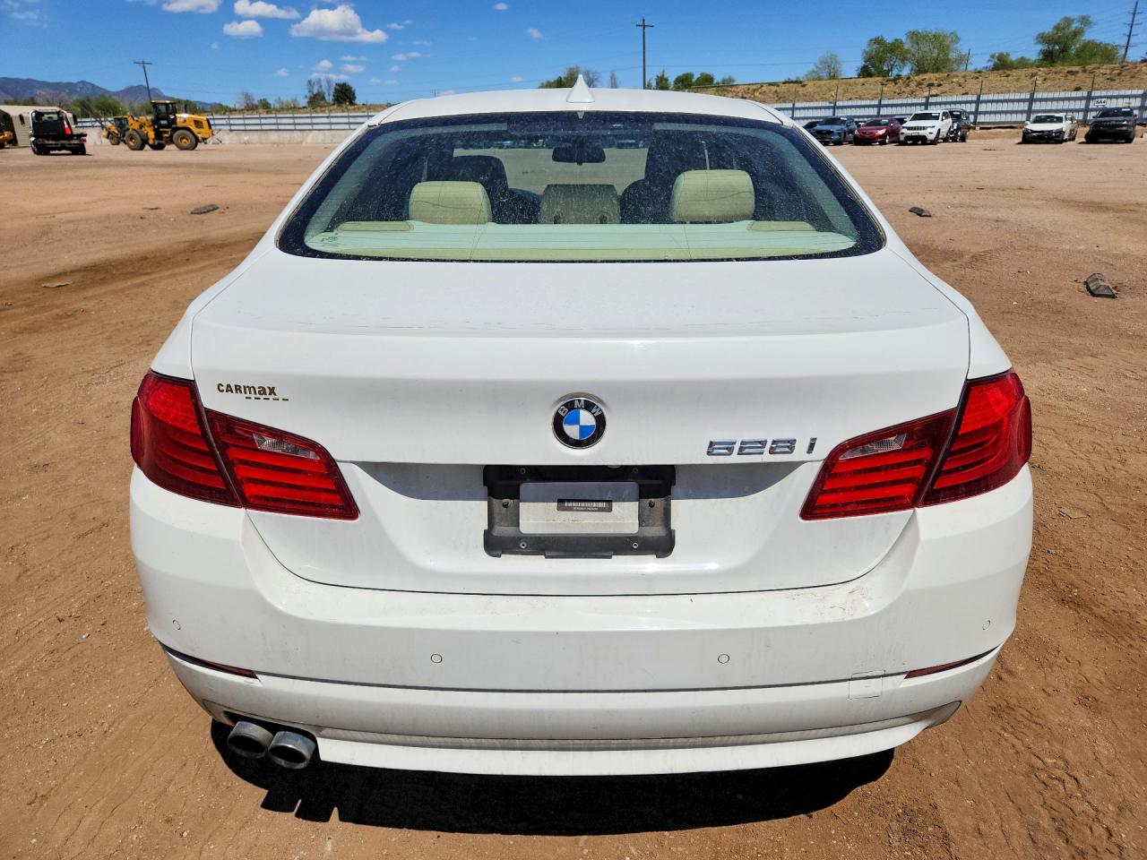 2013 BMW 528 I photo 16