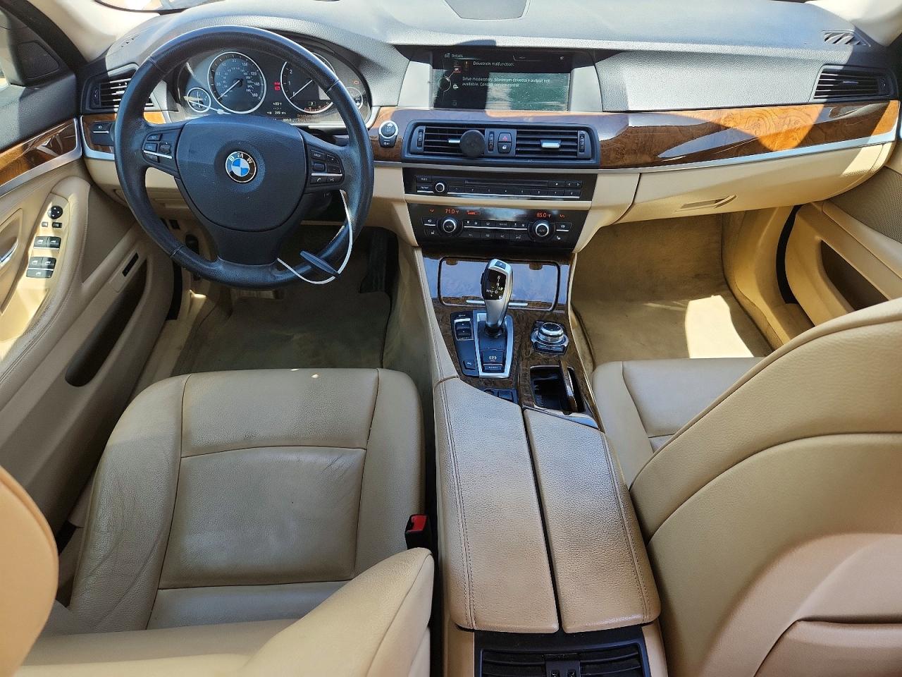 2013 BMW 528 I photo 22