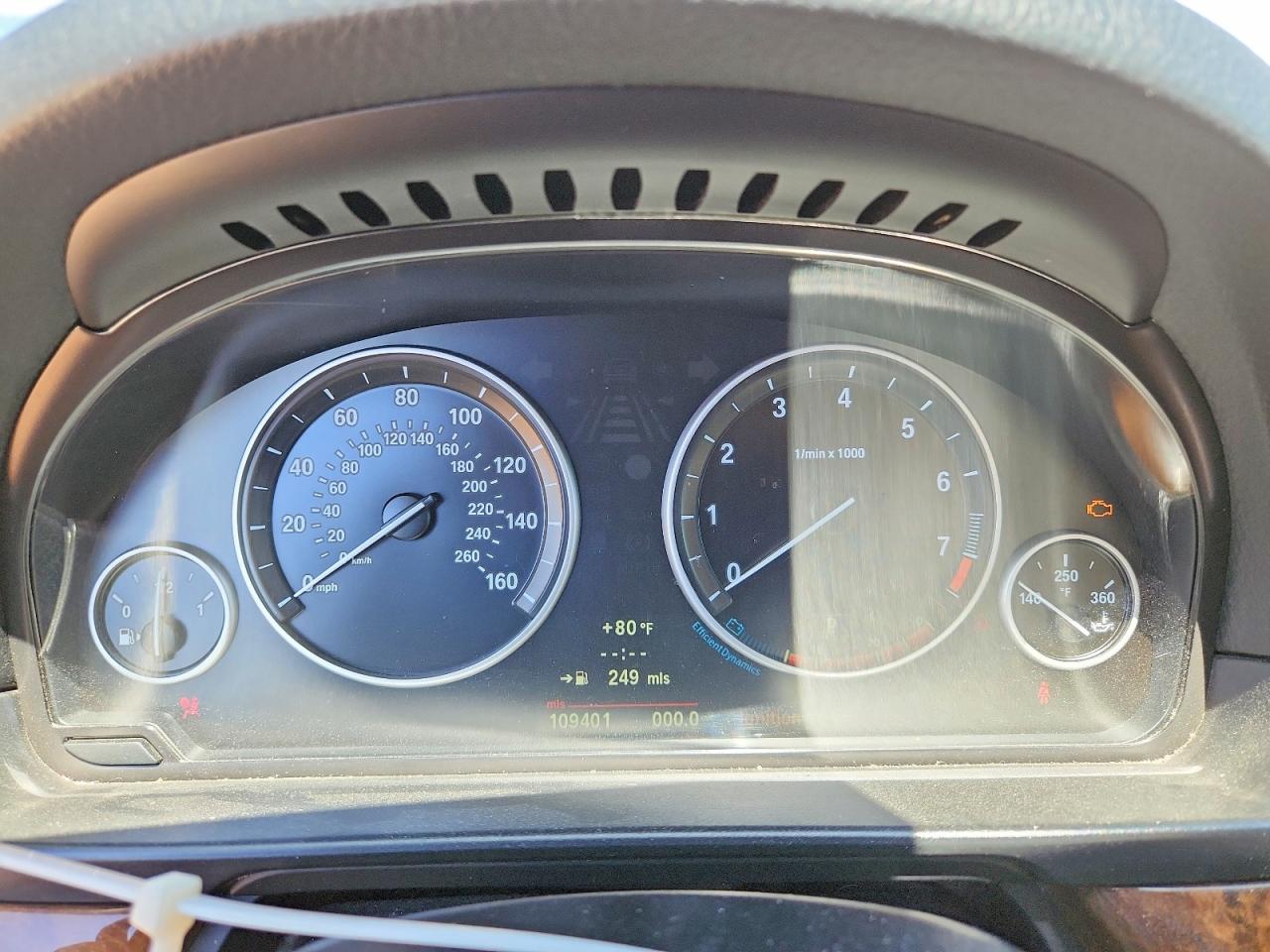 2013 BMW 528 I photo 25