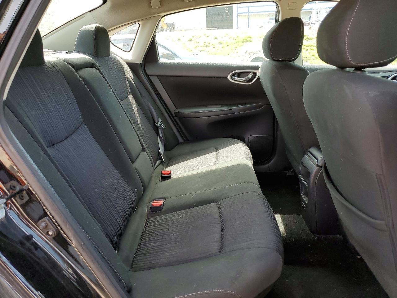 2019 NISSAN SENTRA SV photo 10