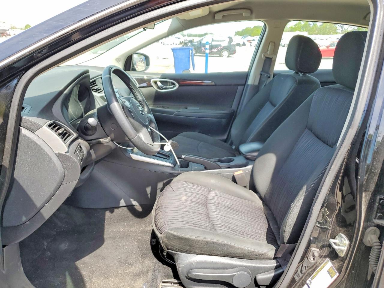 2019 NISSAN SENTRA SV photo 7