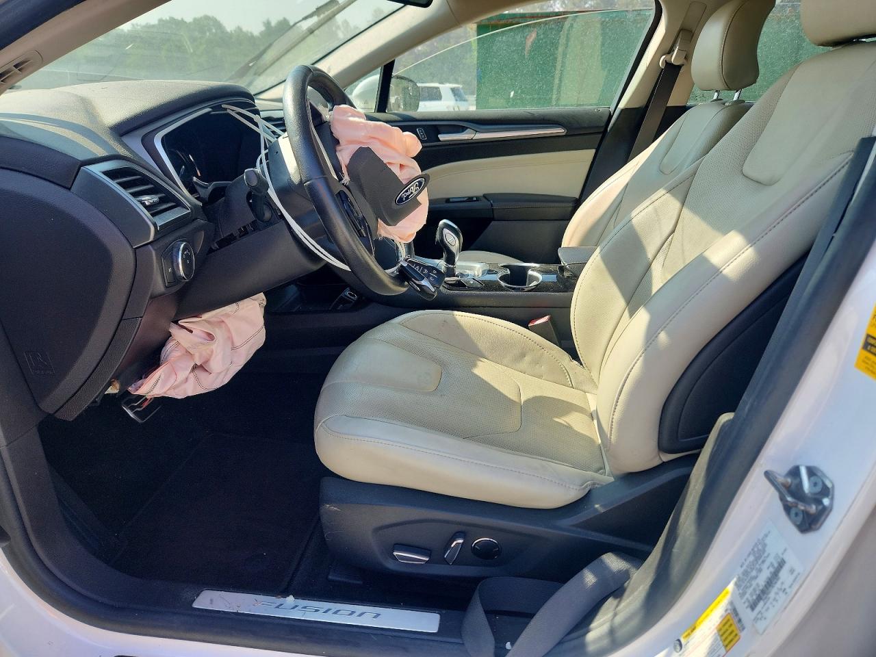 2015 FORD FUSION TITANIUM PHEV photo 19