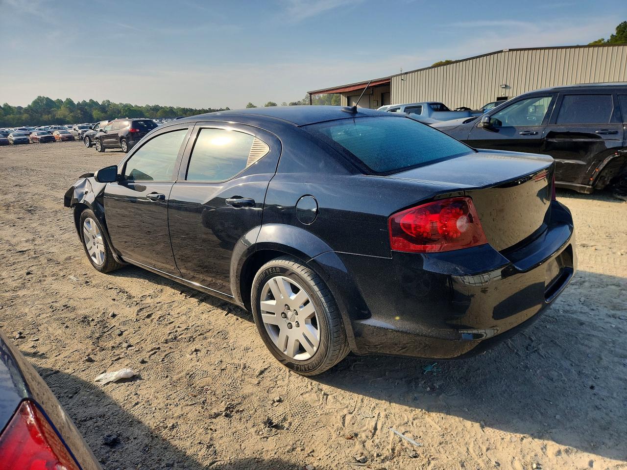 2013 DODGE AVENGER SE photo 3