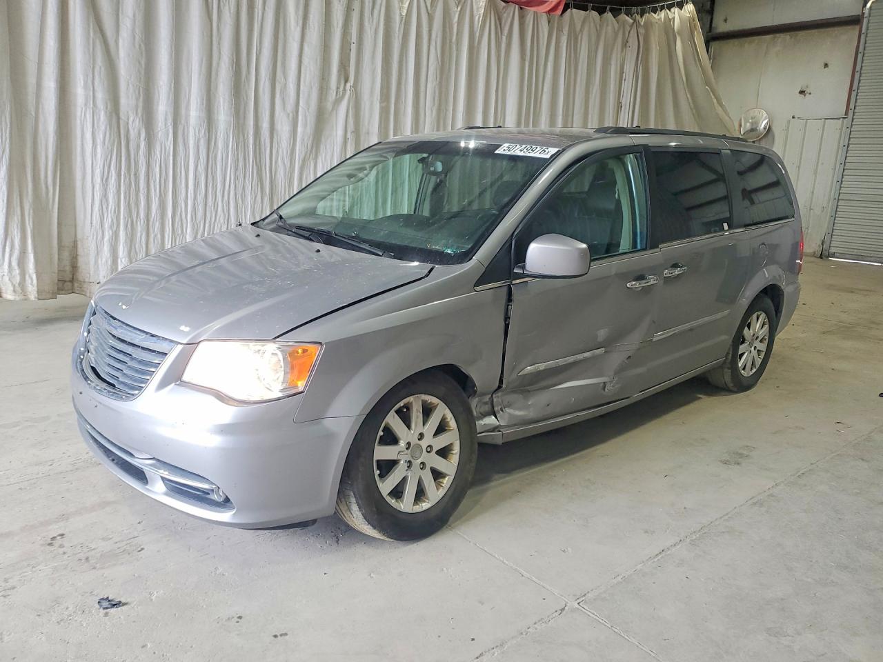 2015 CHRYSLER TOWN & COUNTRY