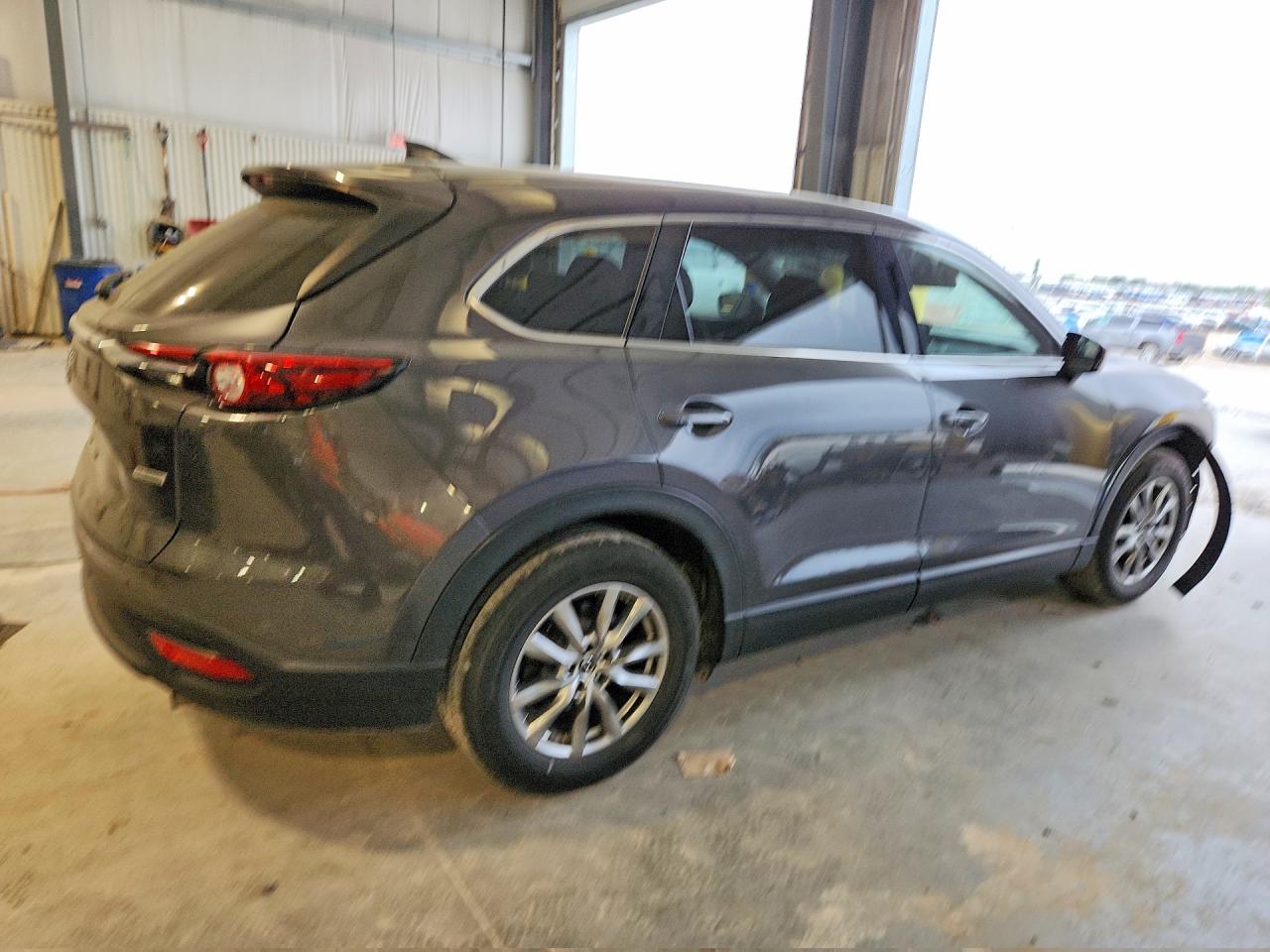 2018 MAZDA CX-9 TOURING photo 3