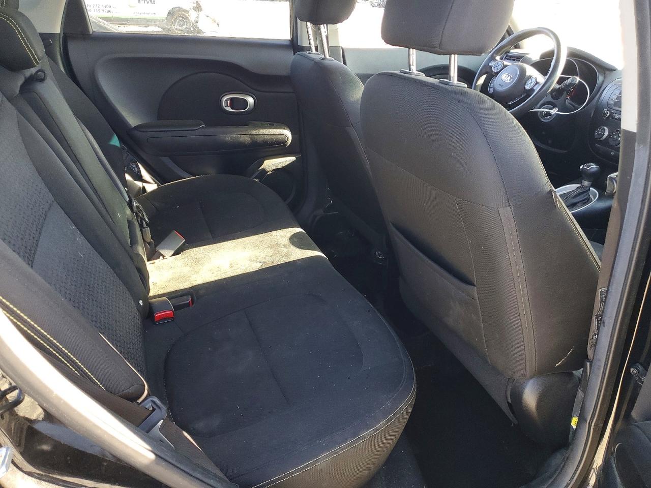 2016 KIA SOUL + photo 19