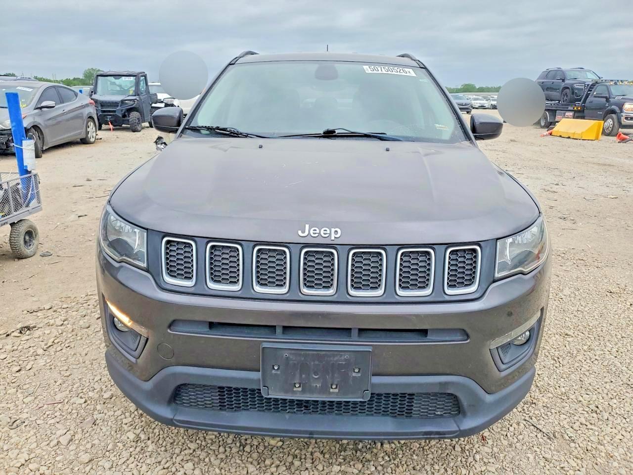 2017 JEEP COMPASS LATITUDE photo 13