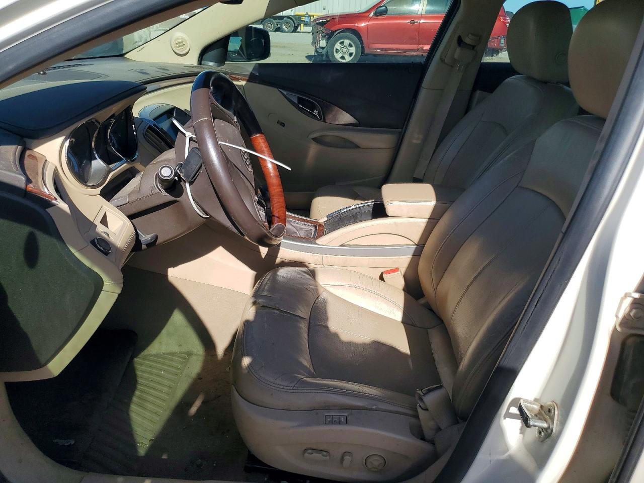 2011 BUICK LACROSSE CXS photo 19