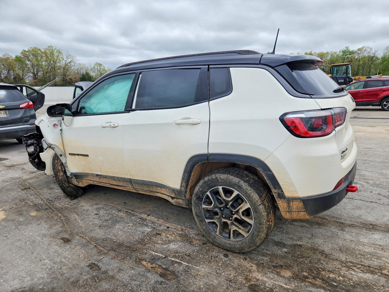 2019 JEEP COMPASS TRAILHAWK photo 3