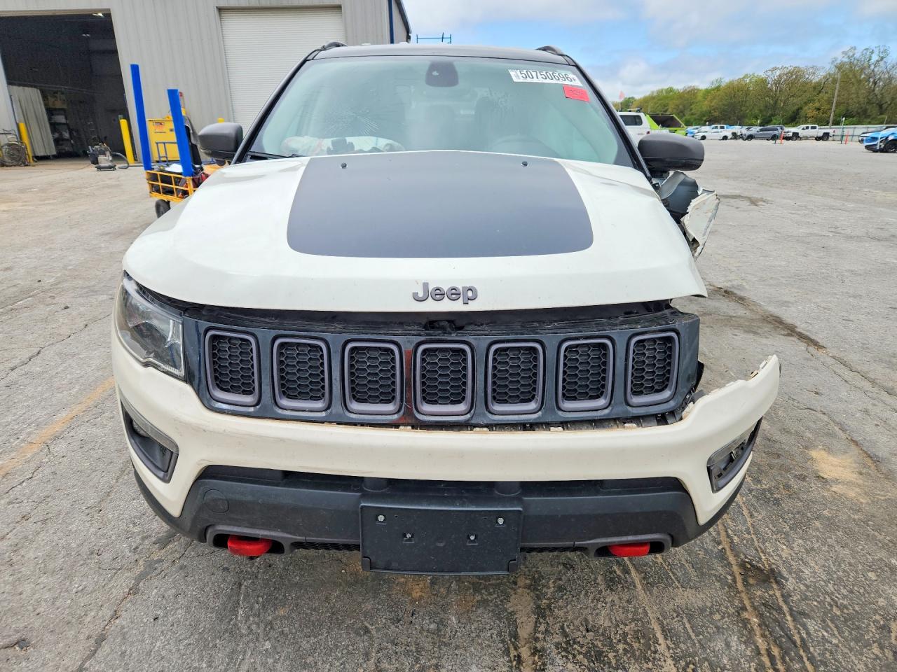2019 JEEP COMPASS TRAILHAWK photo 9