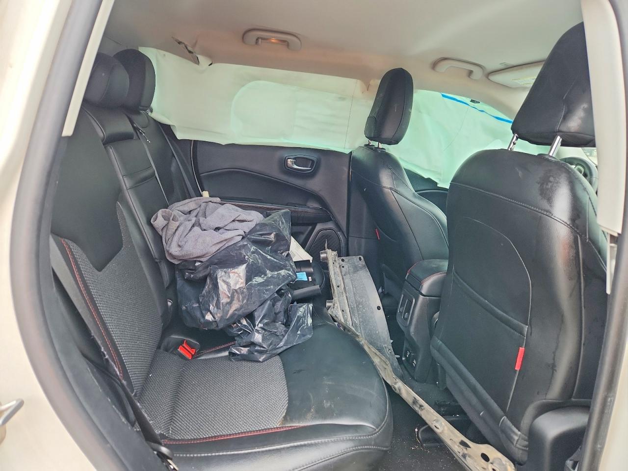 2019 JEEP COMPASS TRAILHAWK photo 21
