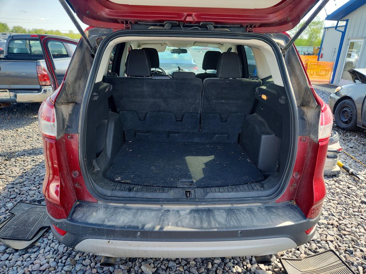2015 FORD ESCAPE SE photo 16