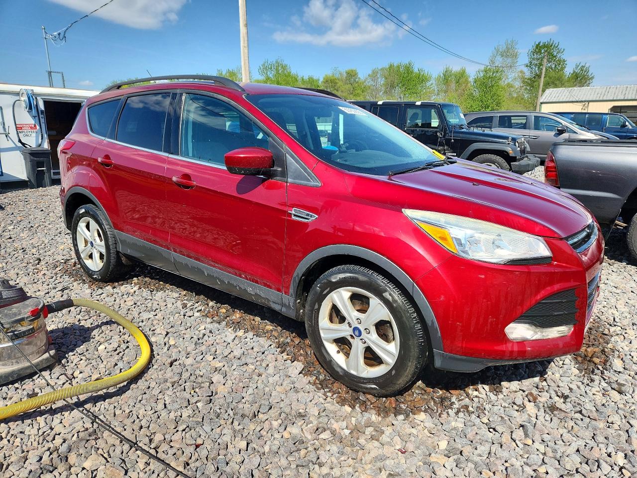 2015 FORD ESCAPE SE photo 10