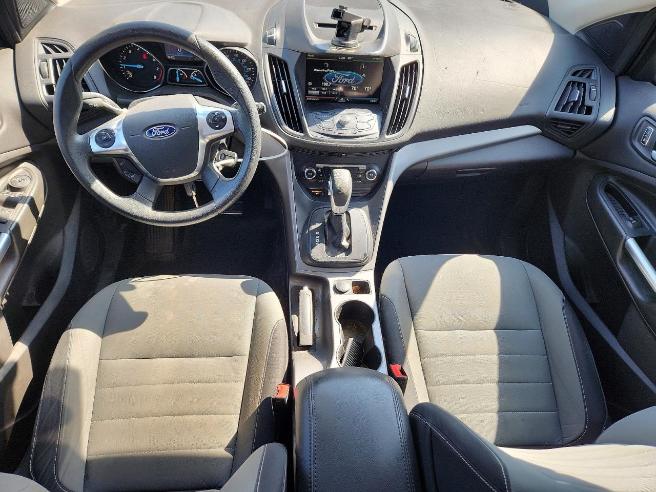 2015 FORD ESCAPE SE photo 22