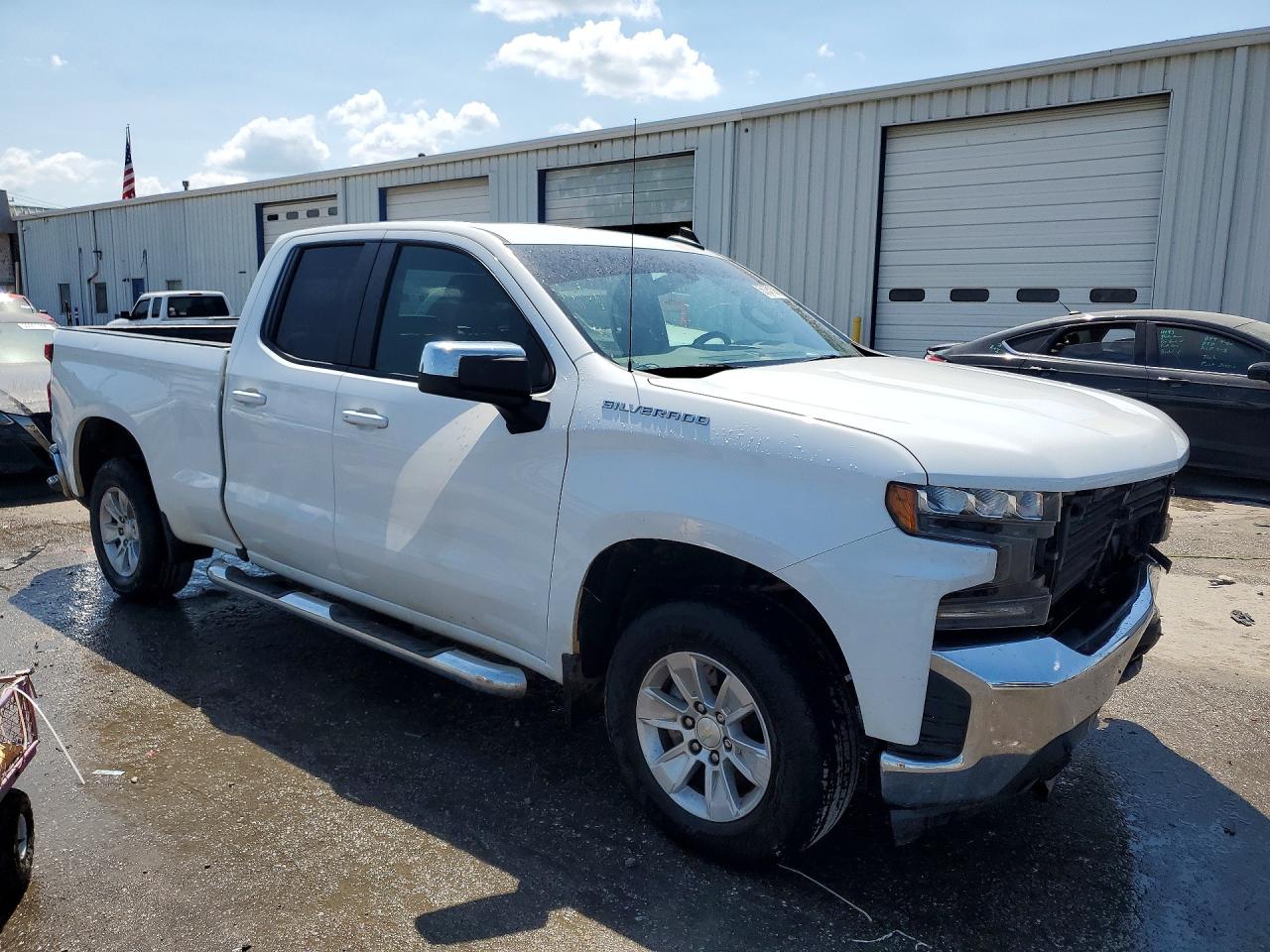 2020 CHEVROLET SILVERADO C1500 LT photo 10