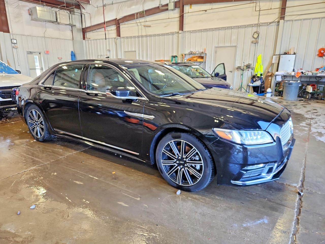 2017 LINCOLN CONTINENTAL RESERVE photo 10