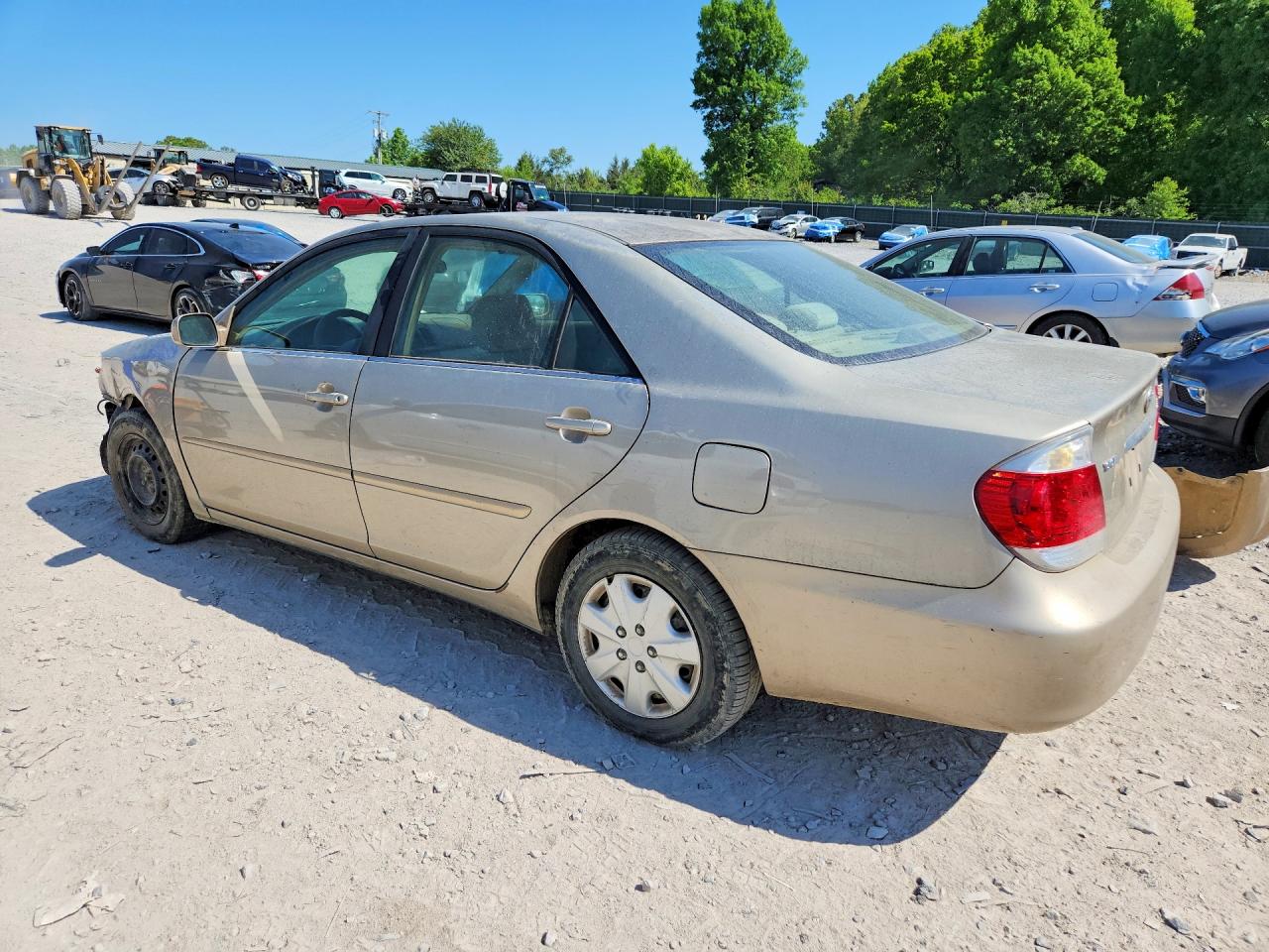 2006 TOYOTA CAMRY LE photo 4