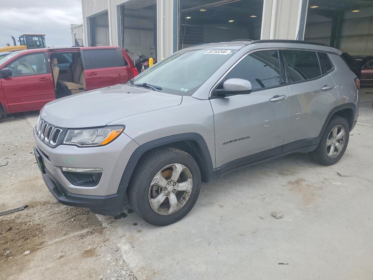 2019 JEEP COMPASS
