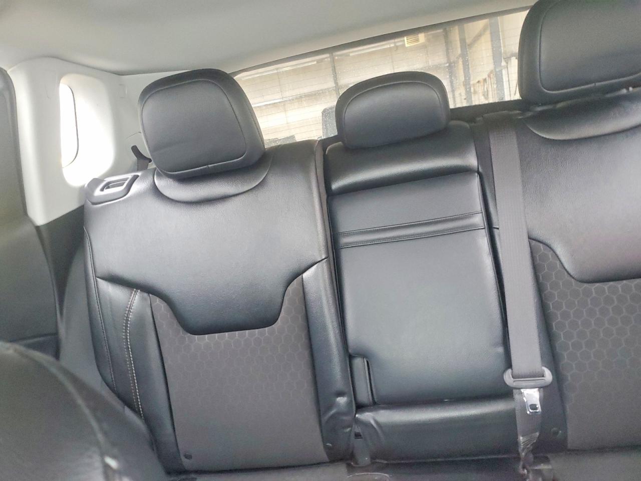 2019 JEEP COMPASS photo 19