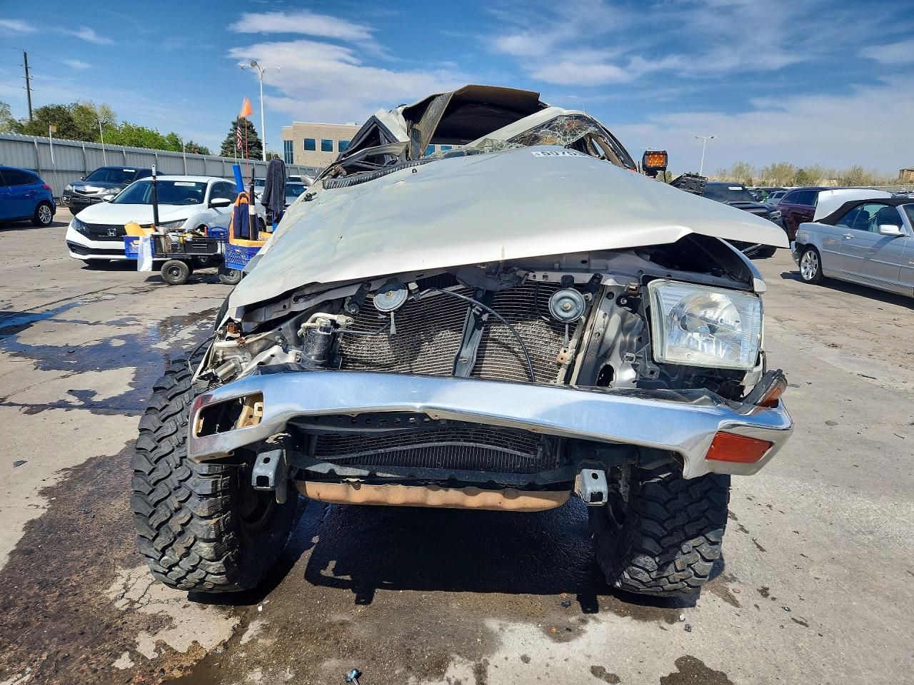 1997 TOYOTA 4RUNNER SR5 photo 4