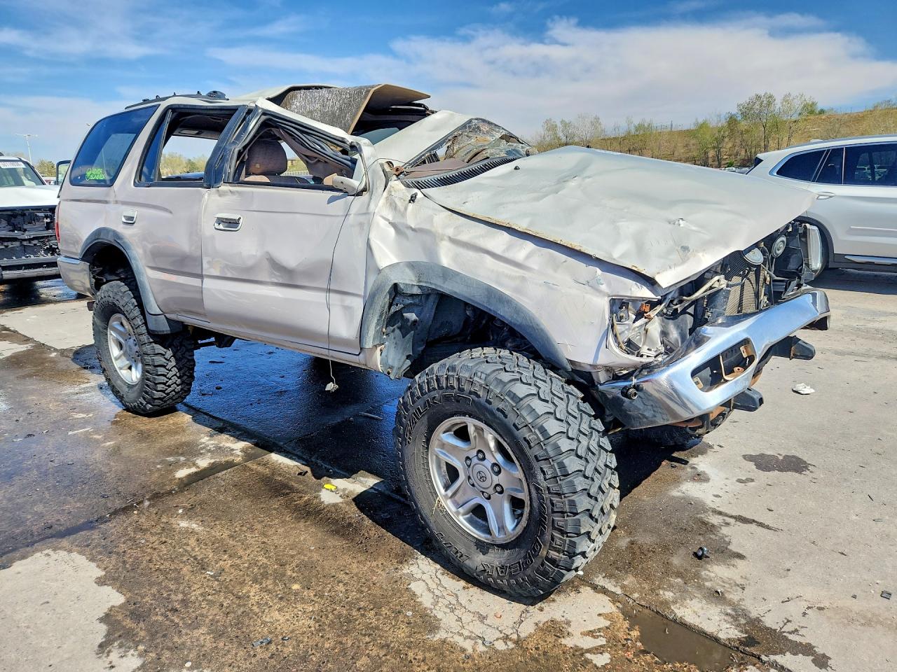 1997 TOYOTA 4RUNNER SR5 photo 3