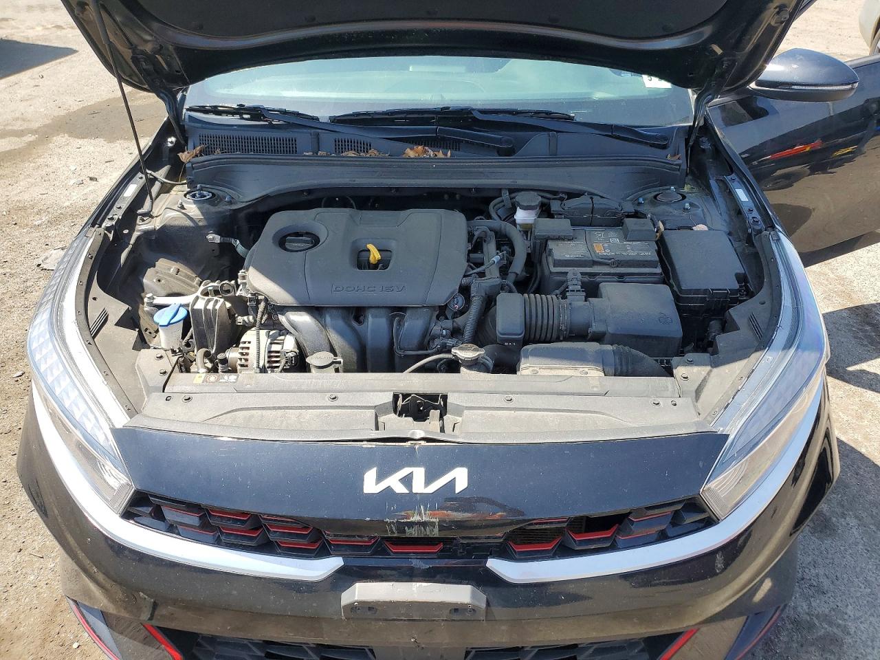2024 KIA FORTE GT LINE photo 31