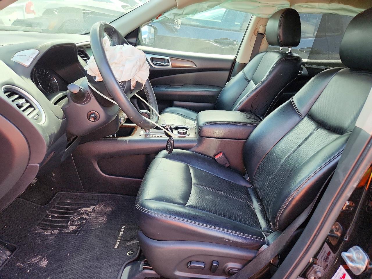 2017 NISSAN PATHFINDER PLATINUM photo 13