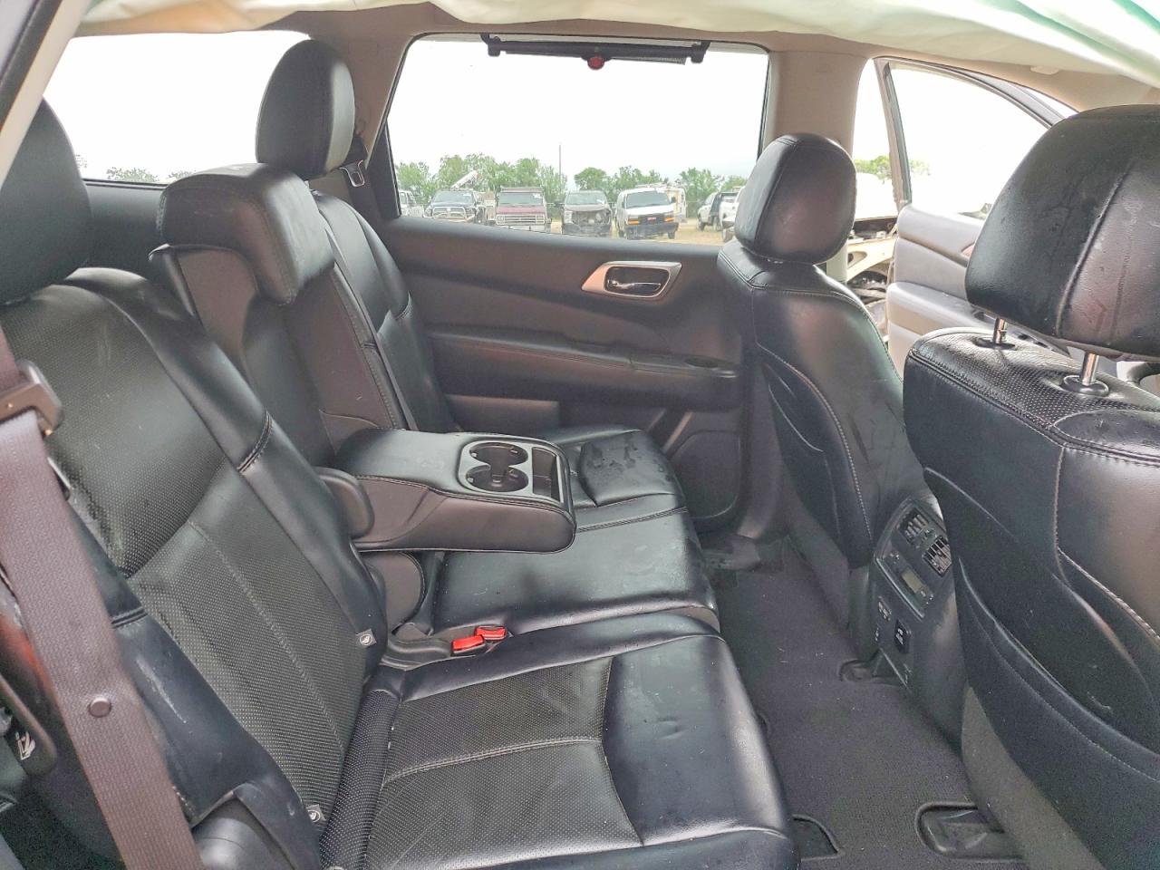 2017 NISSAN PATHFINDER PLATINUM photo 21
